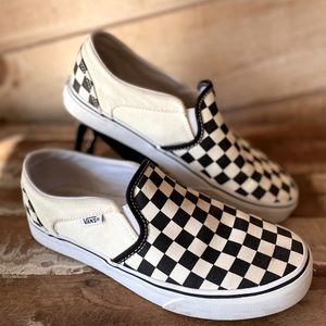 Vans Black and White Checkered Sneakers W 8.5